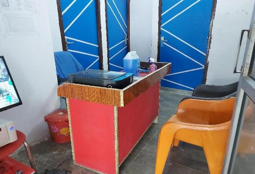 호텔 Spot On Welcome Inn