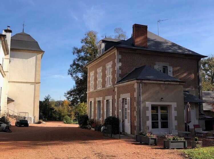 بنسيون Château De Charmeil  Vichy Chambres D Hôtes