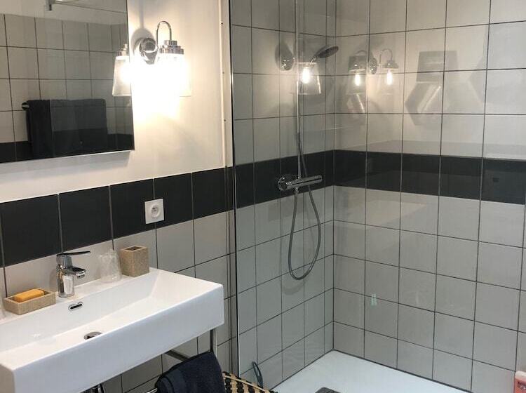 بنسيون Château De Charmeil  Vichy Chambres D Hôtes