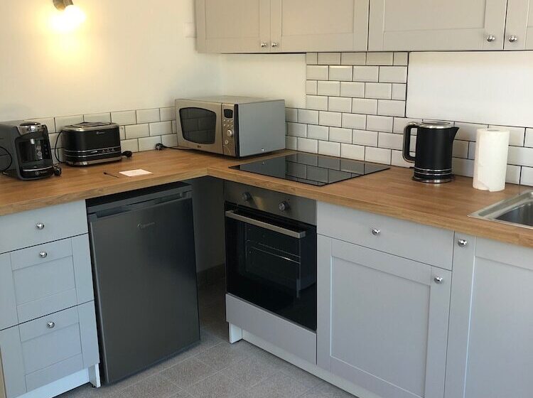 بنسيون Château De Charmeil  Vichy Chambres D Hôtes