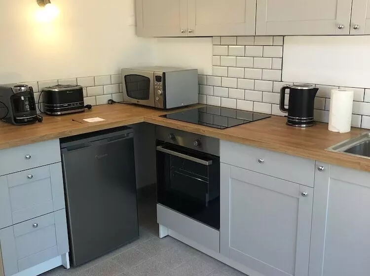 Majatalo Château De Charmeil  Vichy Chambres D Hôtes