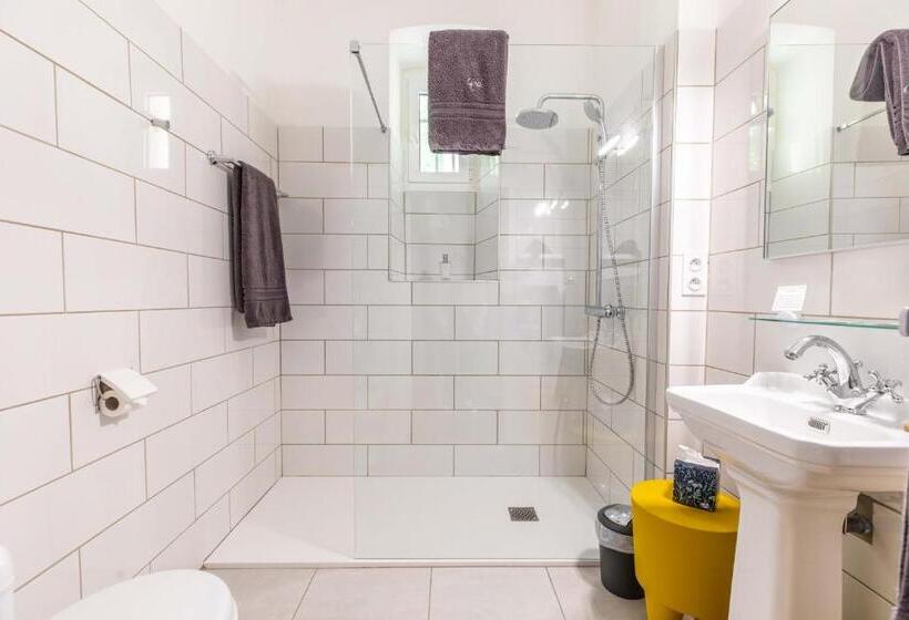 بنسيون Château De Charmeil  Vichy Chambres D Hôtes