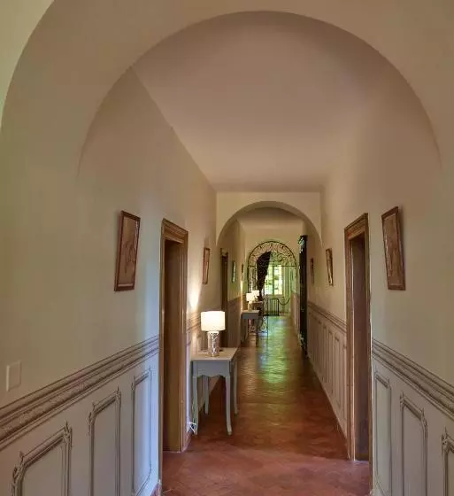 Majatalo Château De Charmeil  Vichy Chambres D Hôtes