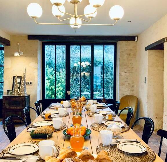 بنسيون La Clef Des Champs 61