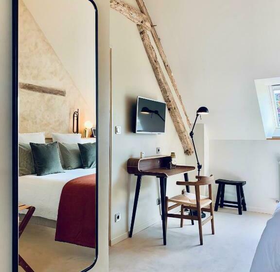 بنسيون La Clef Des Champs 61