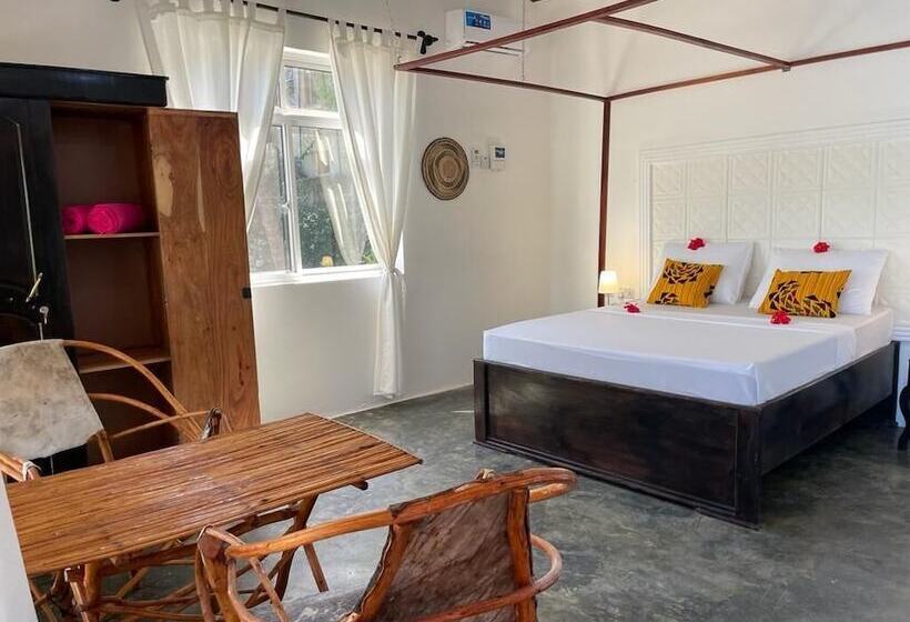 פנסיון Matemwe Rock Villas