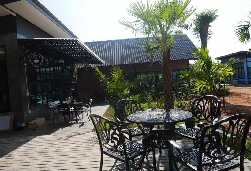 Majatalo Paiberngboc Resort