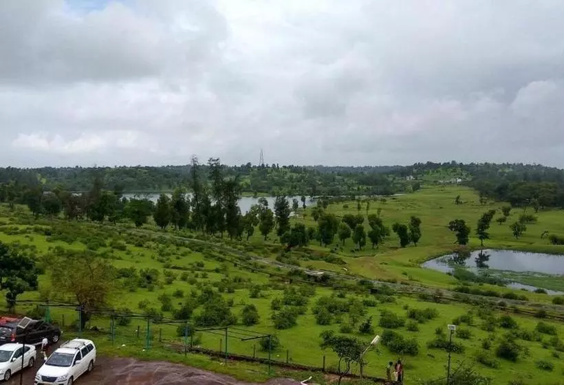 Ss Resort Near Jaysagar Lake