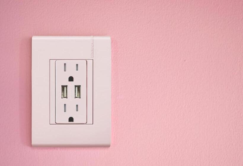 Hostel Colorbox Beds And Rooms