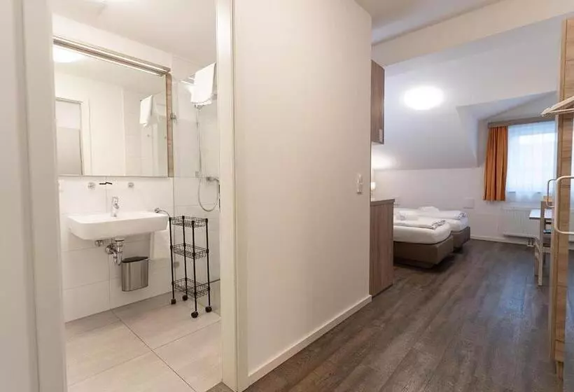 Aparthotel Oberfeld West München, Selbstversorger