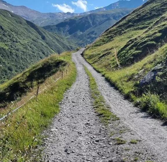 Aamiaismajoitus (B&B) Casa Leon