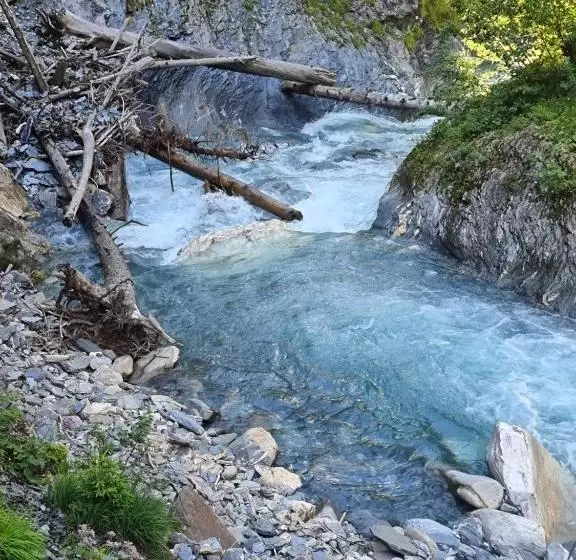 Aamiaismajoitus (B&B) Casa Leon