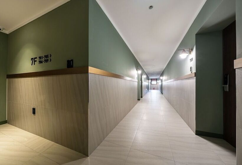 هتل Suwon Brown Dot Suwon Ingyegyo