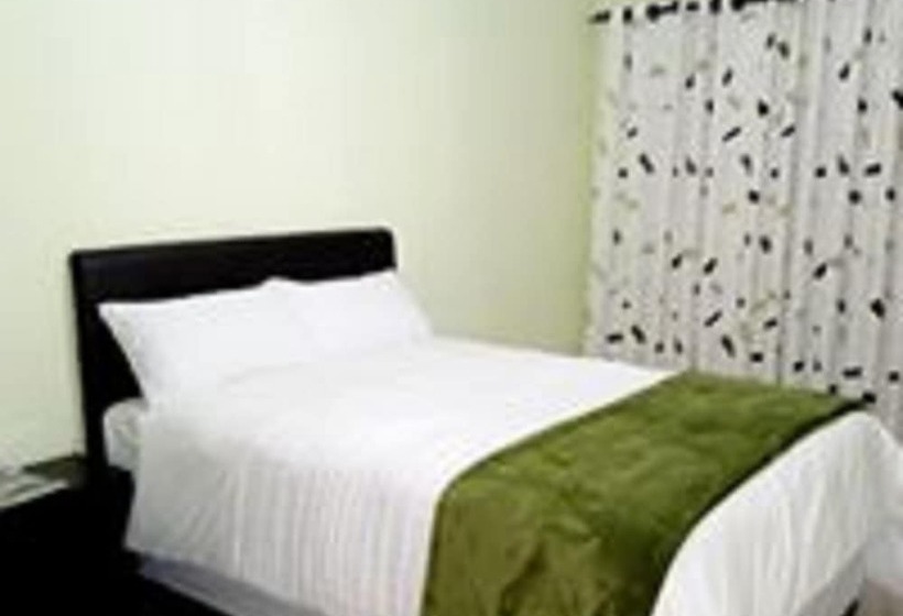 هتل Broken Hill Lodge