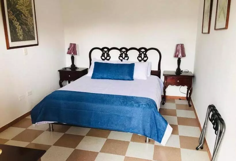 ホテル Castillo De Cascadas Finca