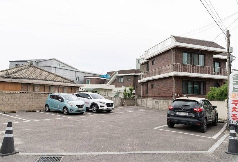 בית מלון כפרי Chuncheon Olive