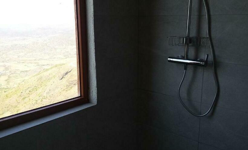 Halle Hotel Lalibela