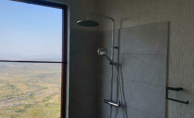 Halle Hotel Lalibela