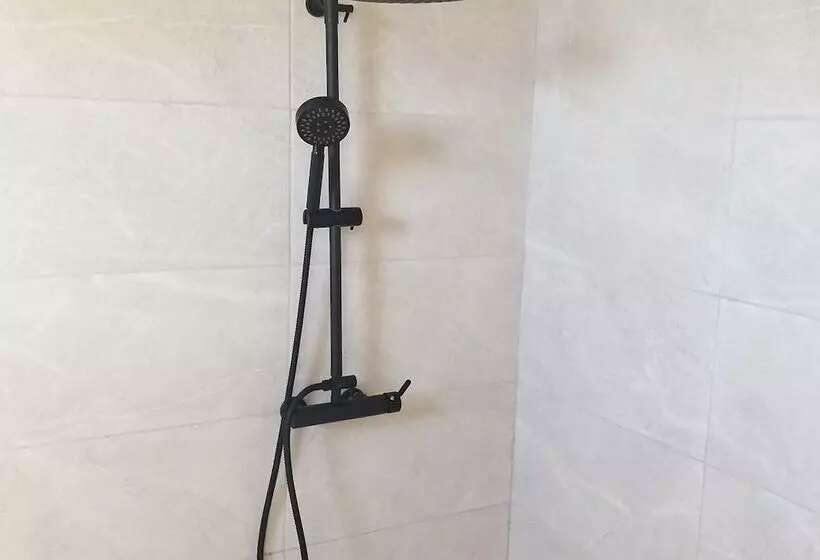 Halle Hotel Lalibela