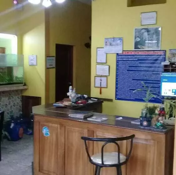 هتل La Estancia