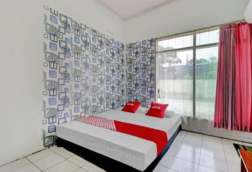 בית מלון כפרי Oyo 90621 Pondok 23