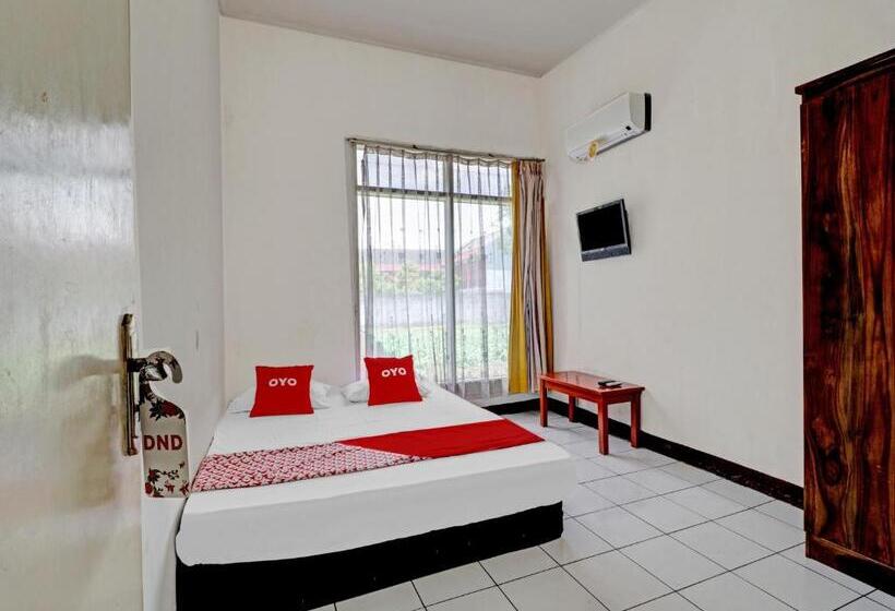 בית מלון כפרי Oyo 90621 Pondok 23