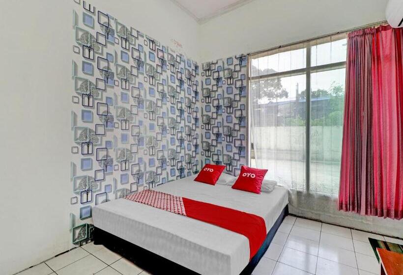 בית מלון כפרי Oyo 90621 Pondok 23