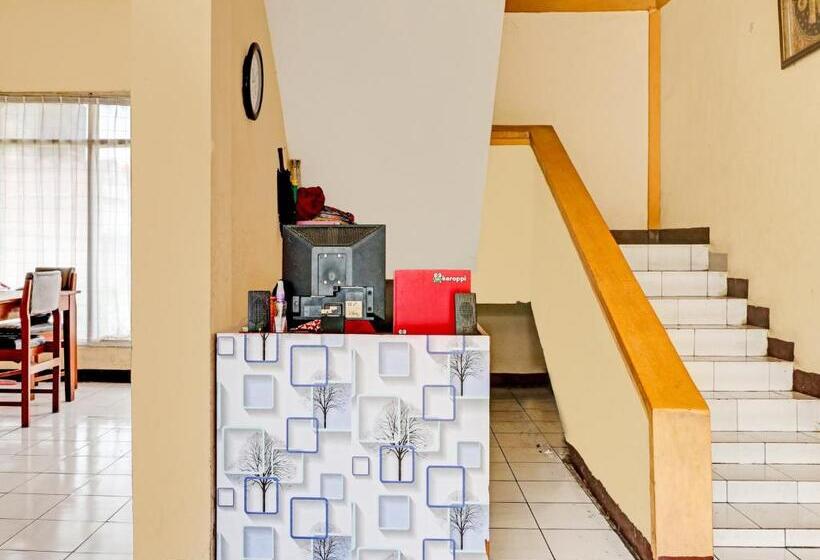 בית מלון כפרי Oyo 90621 Pondok 23