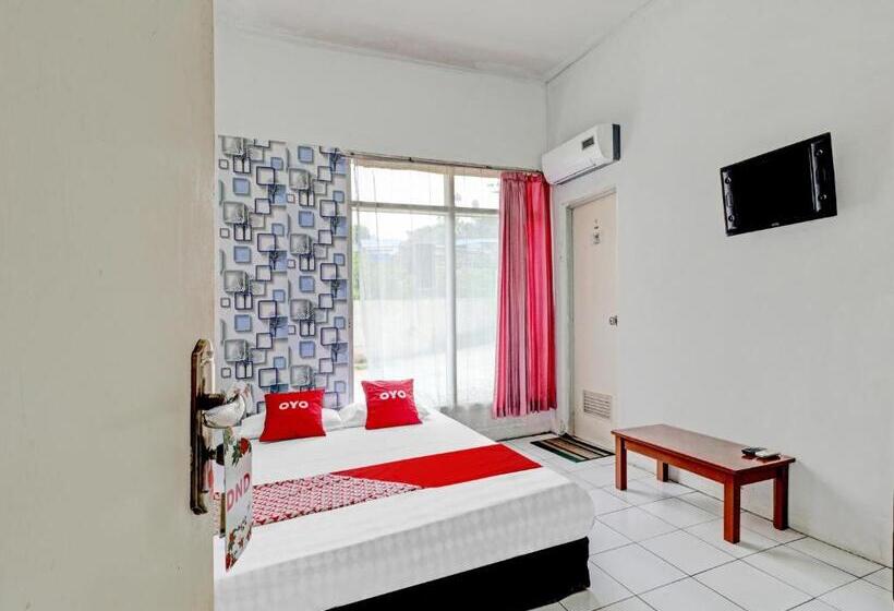 בית מלון כפרי Oyo 90621 Pondok 23