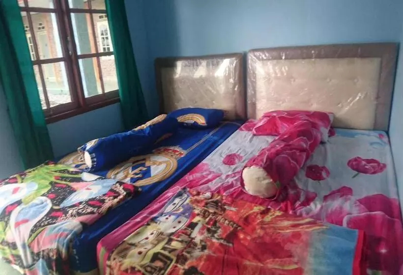 Hotelli Penginapan Rindu Alam Soala Gogo