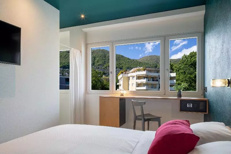 ホテル Riva Rooms & Studios Check In 24hr
