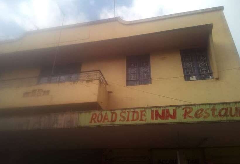 هتل Roadside Inn Restaurant