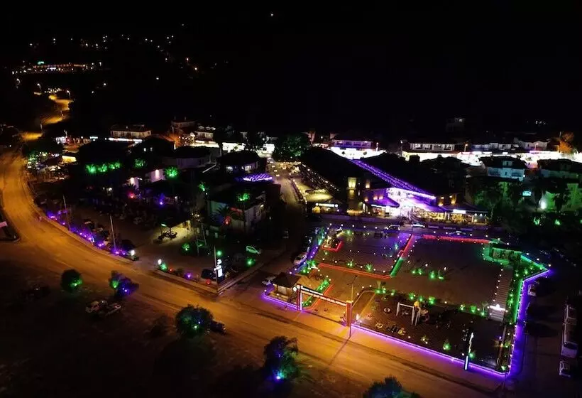 Hotelli Sarigerme New Gate