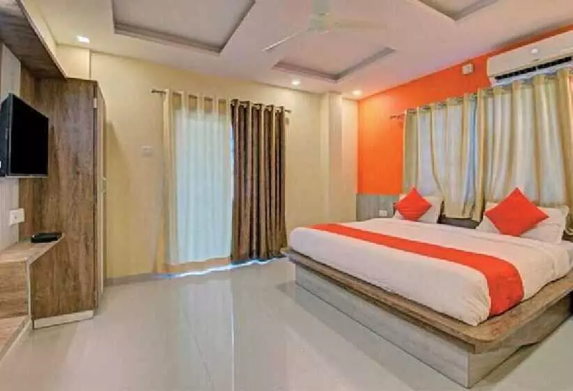 ホテル Yashraj Residency