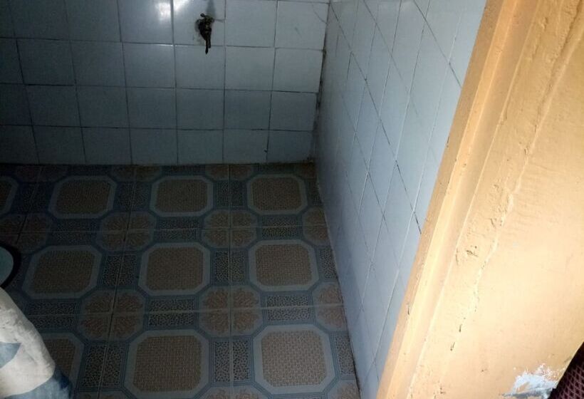 پانسیون Eldama Lodge