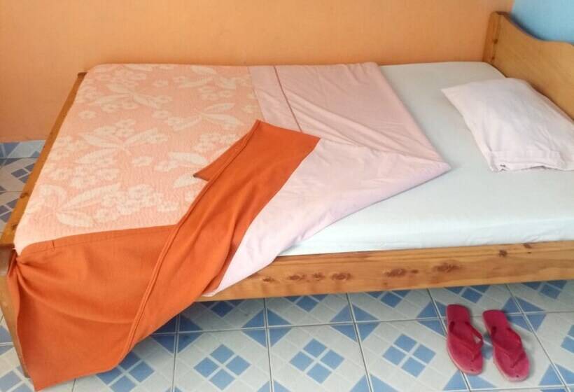 پانسیون Eldama Lodge