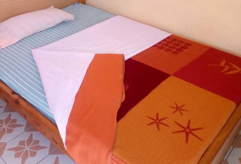 پانسیون Eldama Lodge