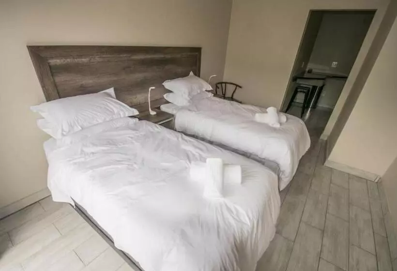 Majatalo Up21 Guest House