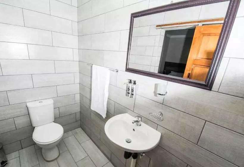 Majatalo Up21 Guest House