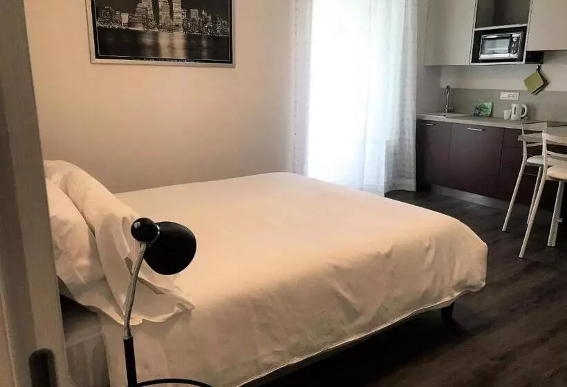 Residence Piazza Giotti 8