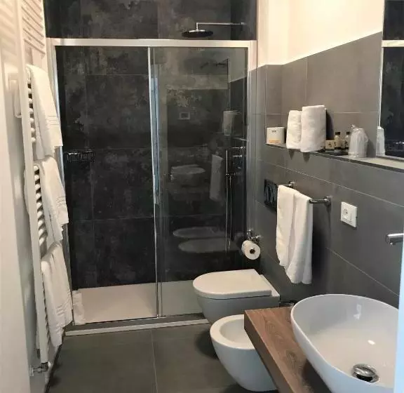 Residence Piazza Giotti 8