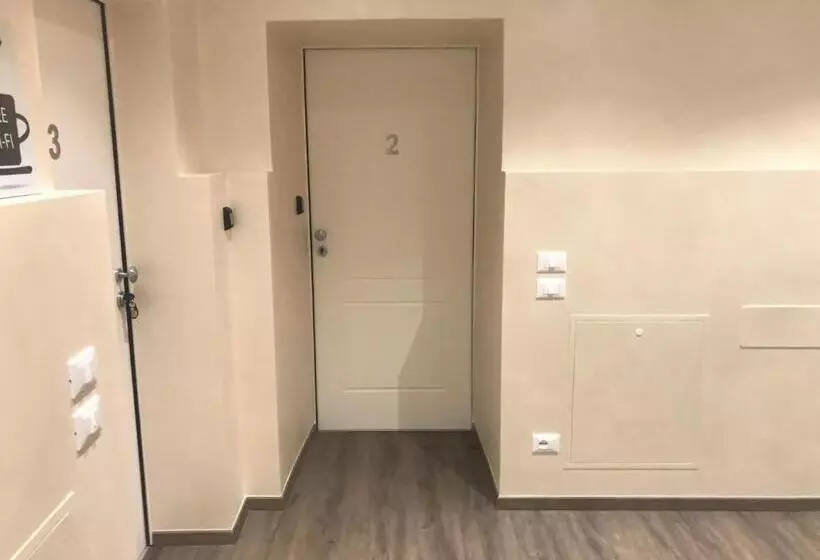 Residence Piazza Giotti 8