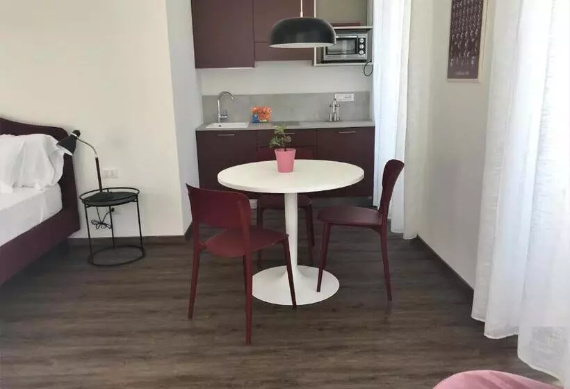 Residence Piazza Giotti 8
