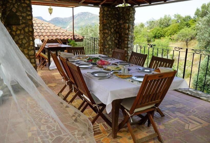 şato Triopia Butik Otel