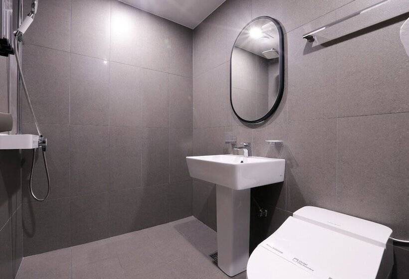 Cheongju Hotel Dictionary