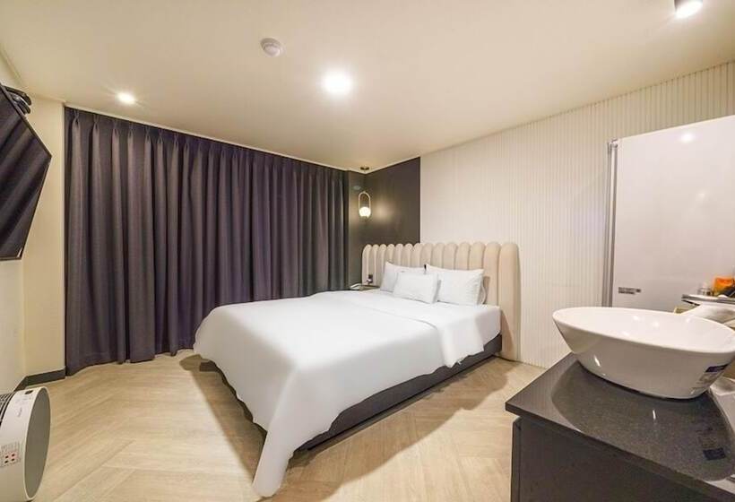 Cheongju Hotel Dictionary