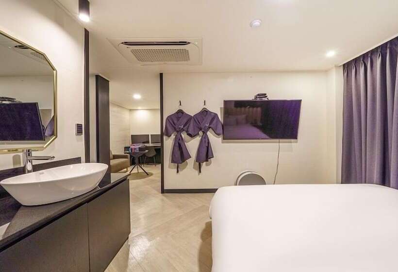 Cheongju Hotel Dictionary