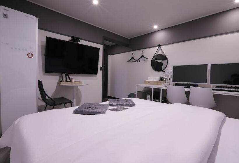 Cheongju Hotel Dictionary