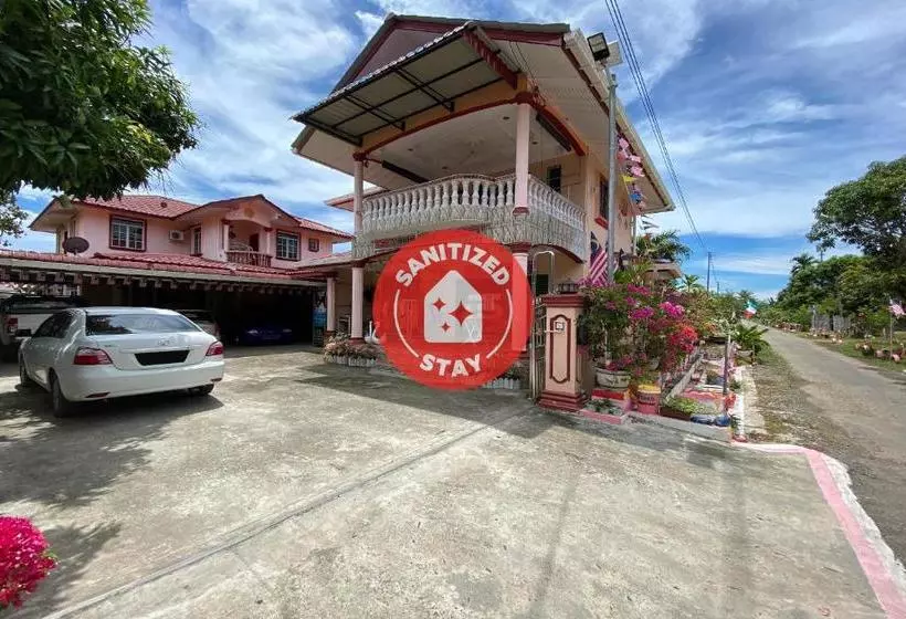 ホテル Oyo 90331 D Jj Homestay