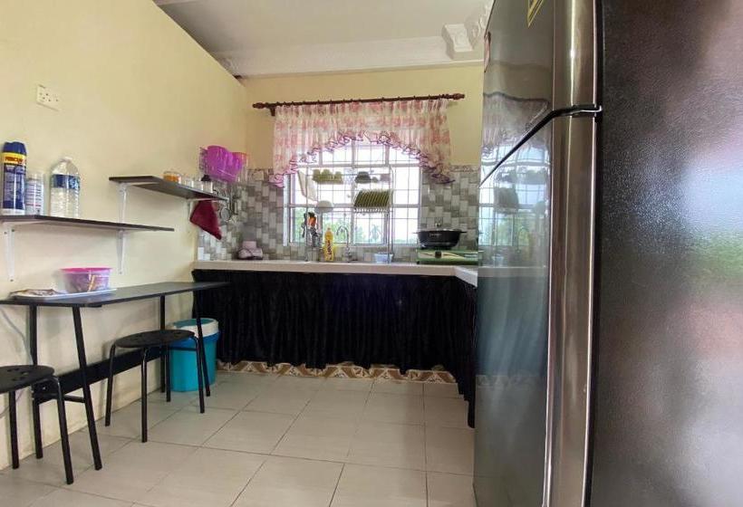 酒店 Oyo 90331 D Jj Homestay